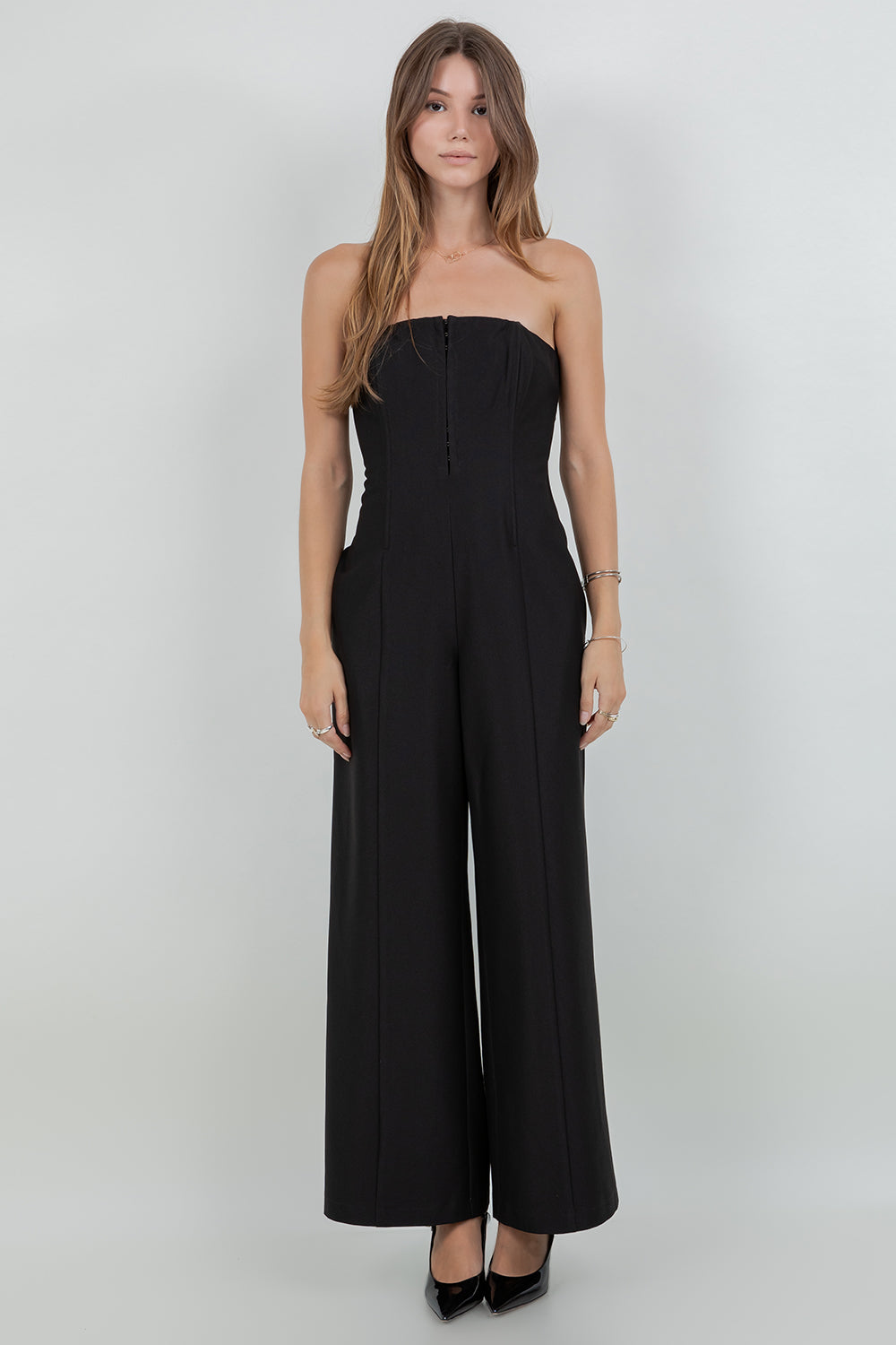 STRUCTURED WOVEN HALTER JUMPSUIT WITH CORSET CLOSURE - Whiteroom+Cactus