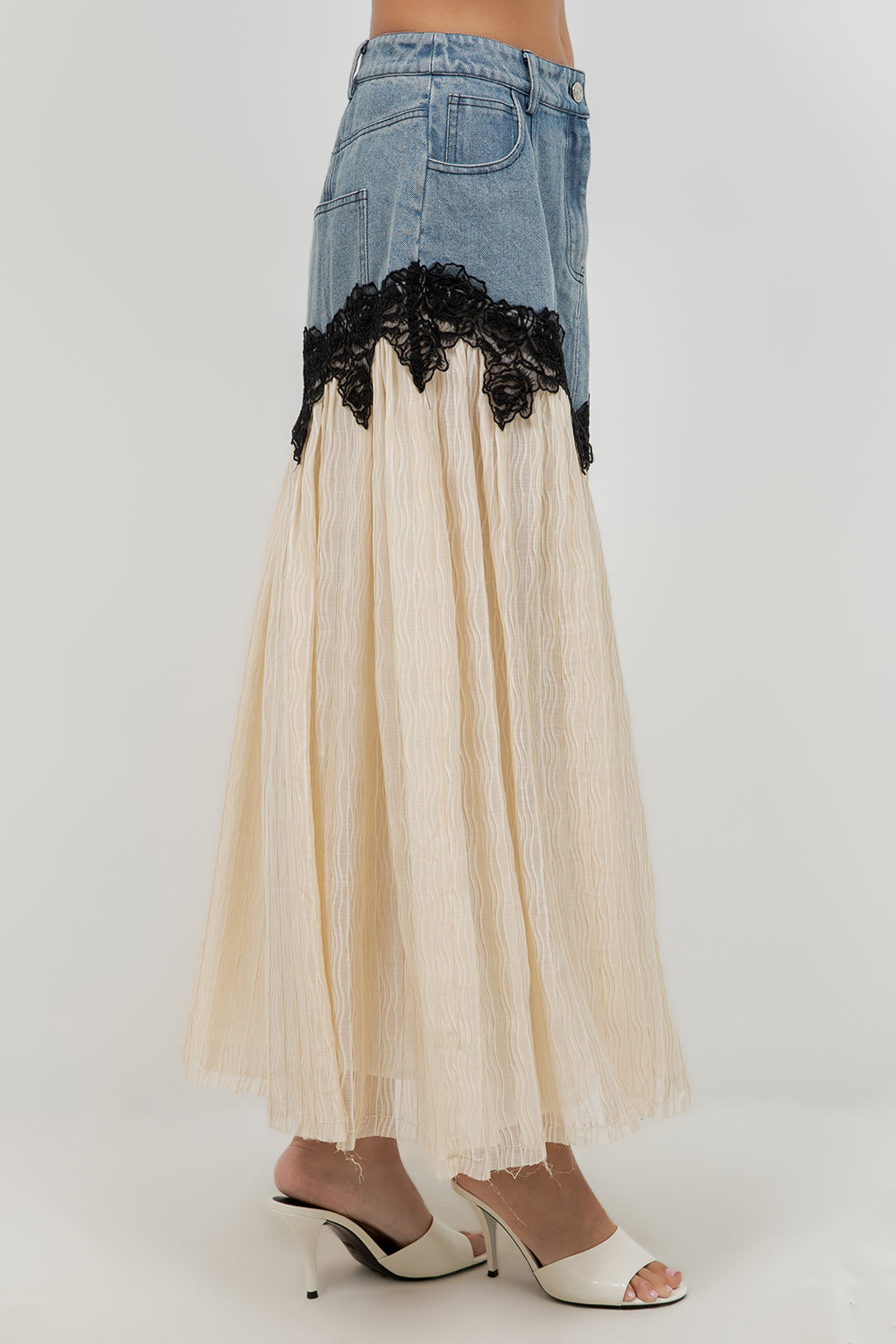 CONTRAST DENIM LACE INSERT MIDI SKIRT