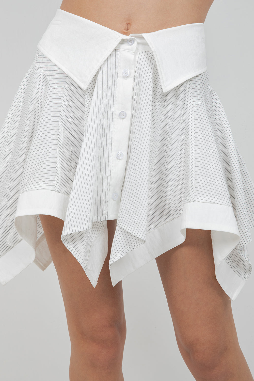 PINSTRIPE FLIP WAIST DETAILED MINI SKORT - Whiteroom+Cactus