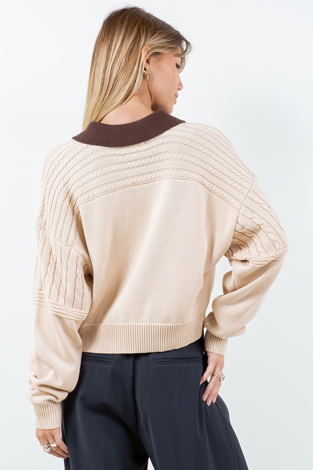 CONTRAST COLLAR CABLE POINTELLE SWEATER - SAND/BROWN