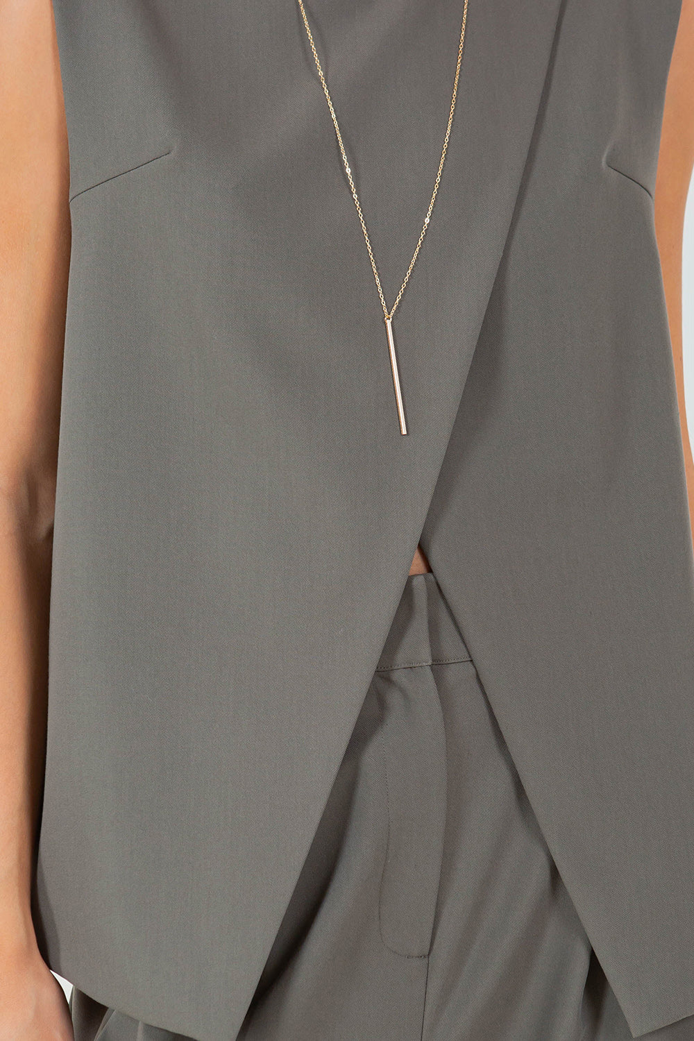 OVERLAP DETAILED WOVEN SLEEVELESS TOP - DK OLIVE