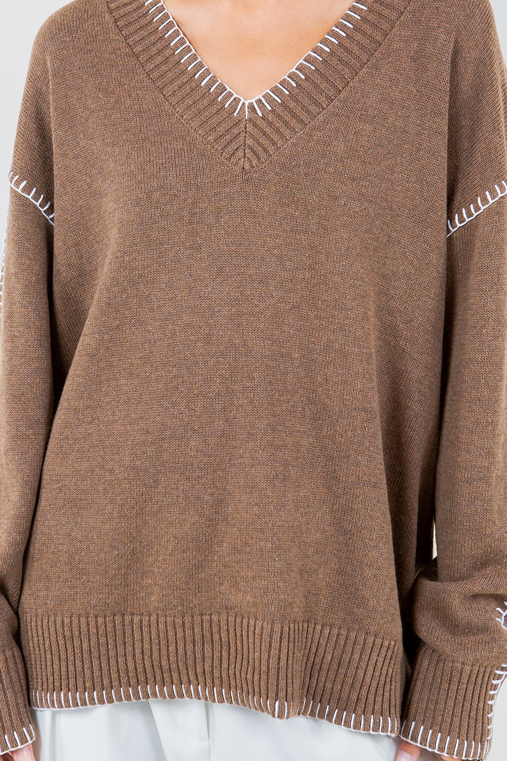 CONTRAST BLANKET STITCH DETAILED SWEATER - CAMEL