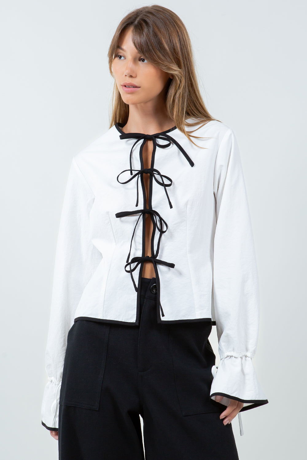 STRUCTURED WOVEN CONTRAST BOWS BLOUSE - WHITE