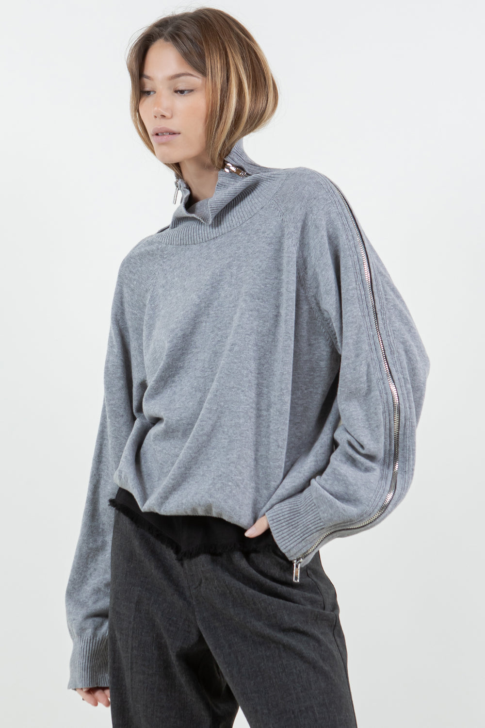 MULTI WAY ZIPPER SWEATER WITH CONTRAST INNER PANEL - GREY