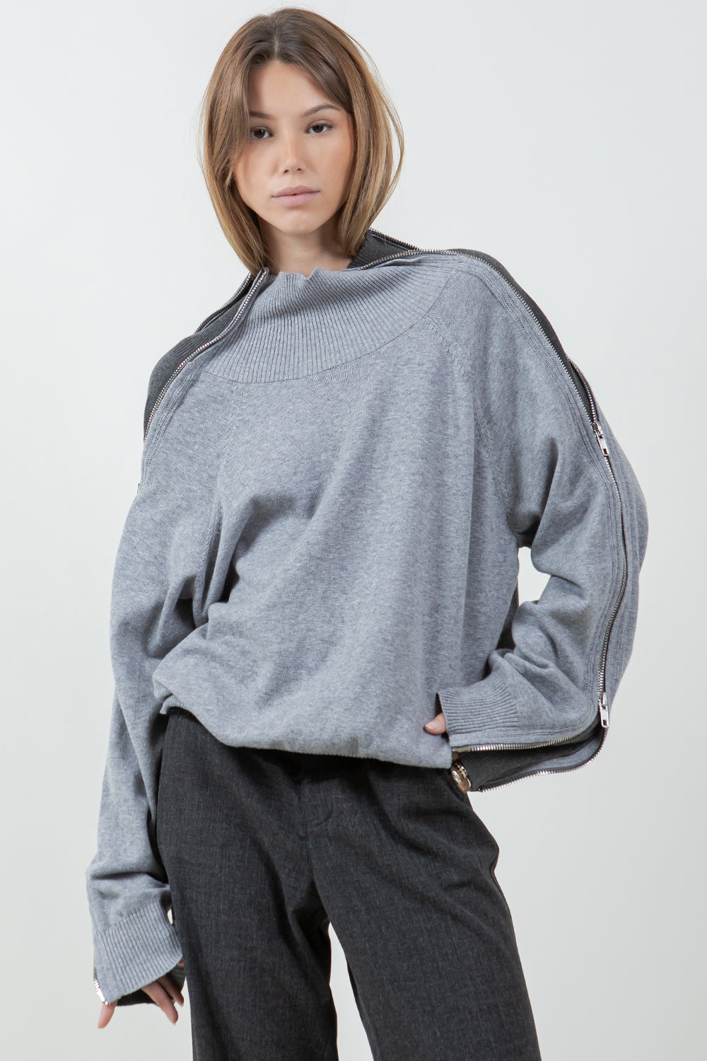 MULTI WAY ZIPPER SWEATER WITH CONTRAST INNER PANEL - GREY