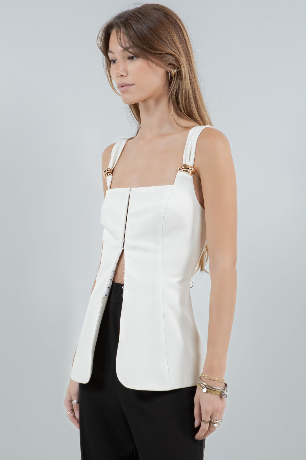 METAL TRIM DETAILED CORSET STRUCTURED TOP - IVORY