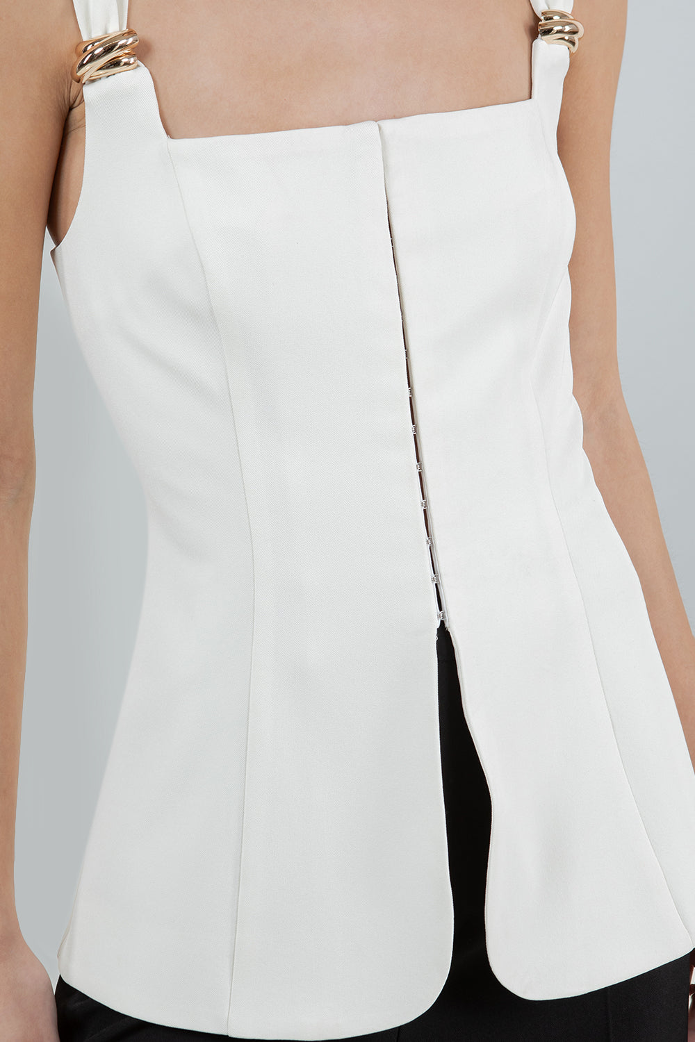 METAL TRIM DETAILED CORSET STRUCTURED TOP - IVORY