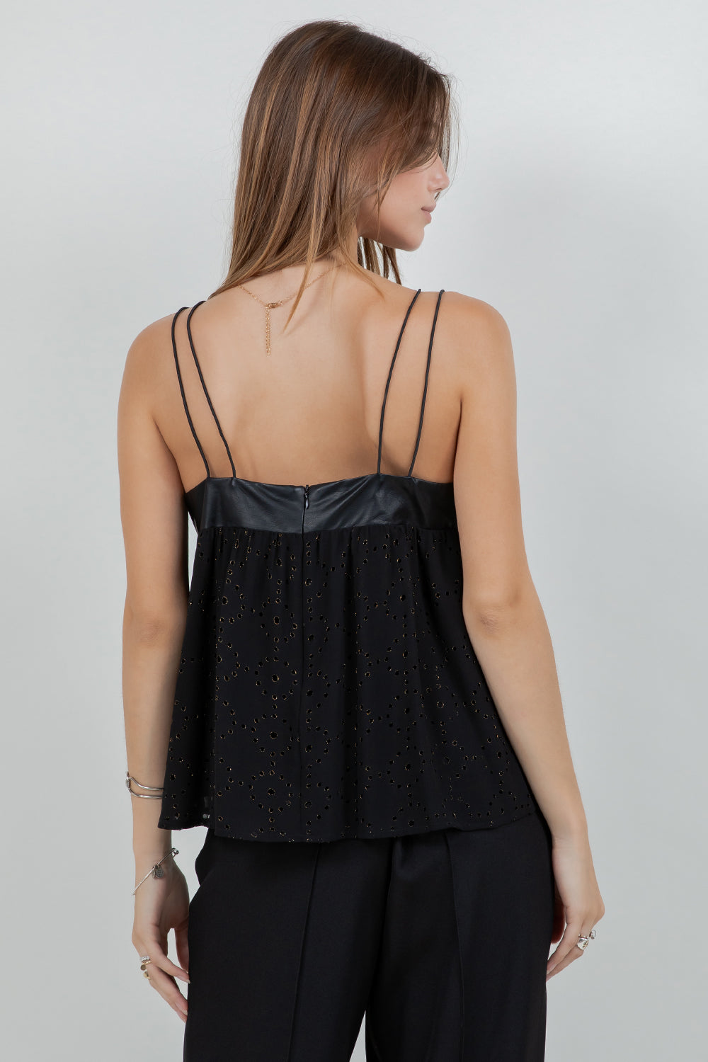 CONTRAST PU TANK TOP WITH ADJUSTABLE ELASTIC STRAPS - Whiteroom+Cactus