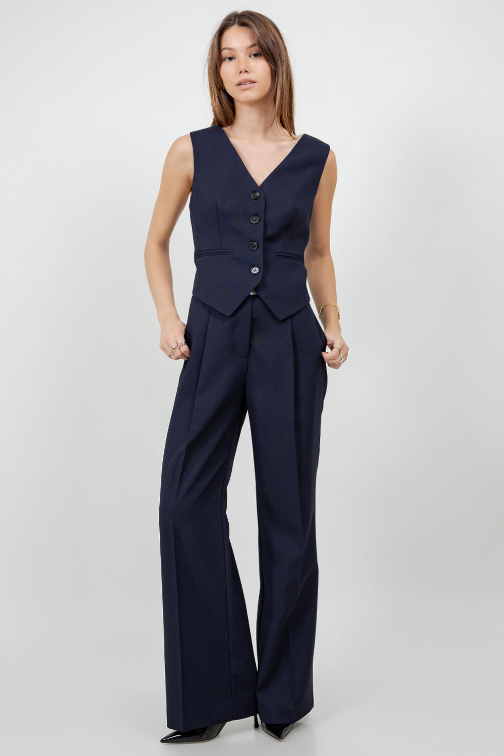 WOVEN VEST WITH CONTRAST CROCHET BACK - NAVY/WHITE