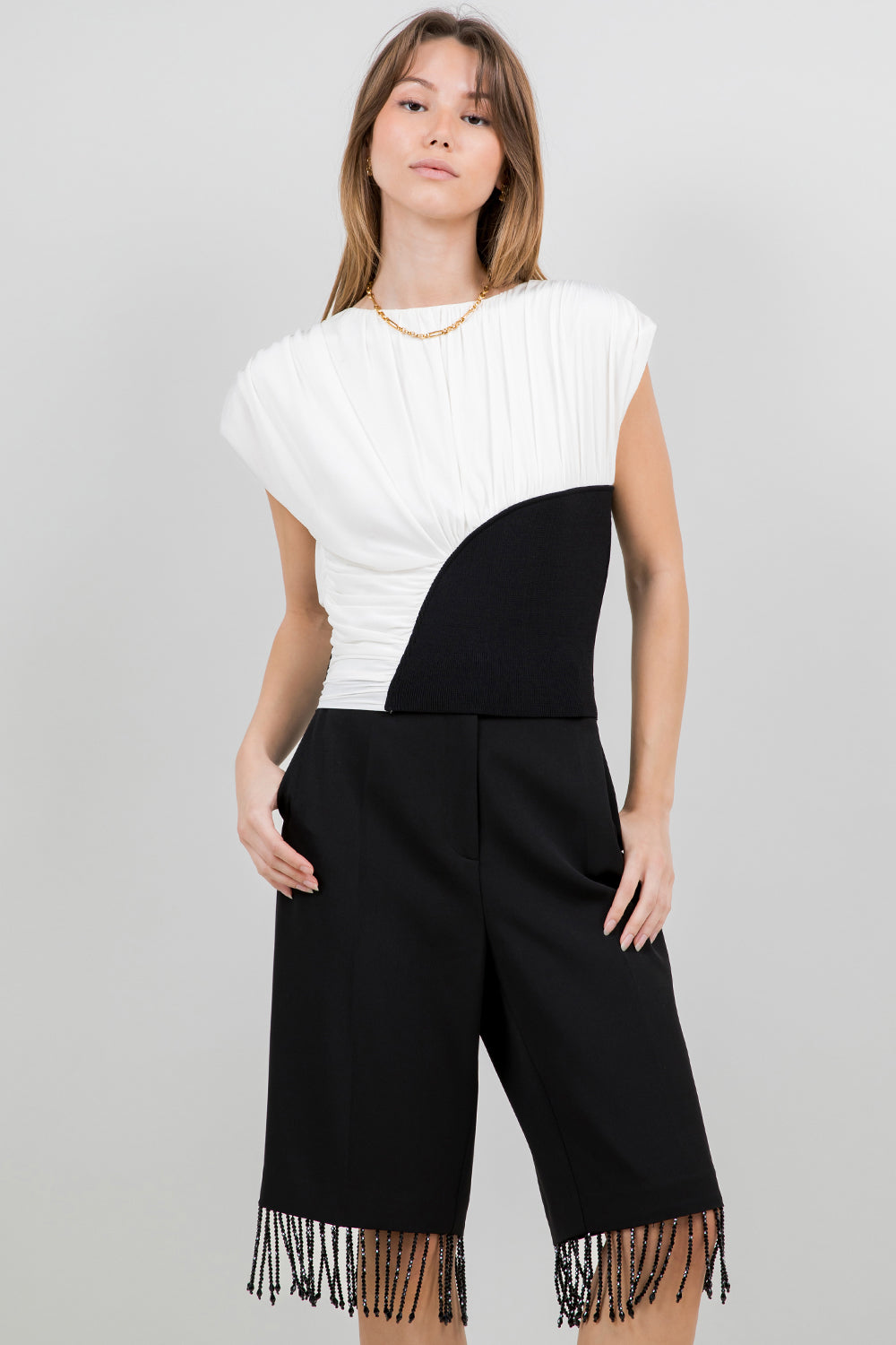 POWER MESH + KNITTED COMBO TOP W SHOULDER PADS - WHITE/BLACK