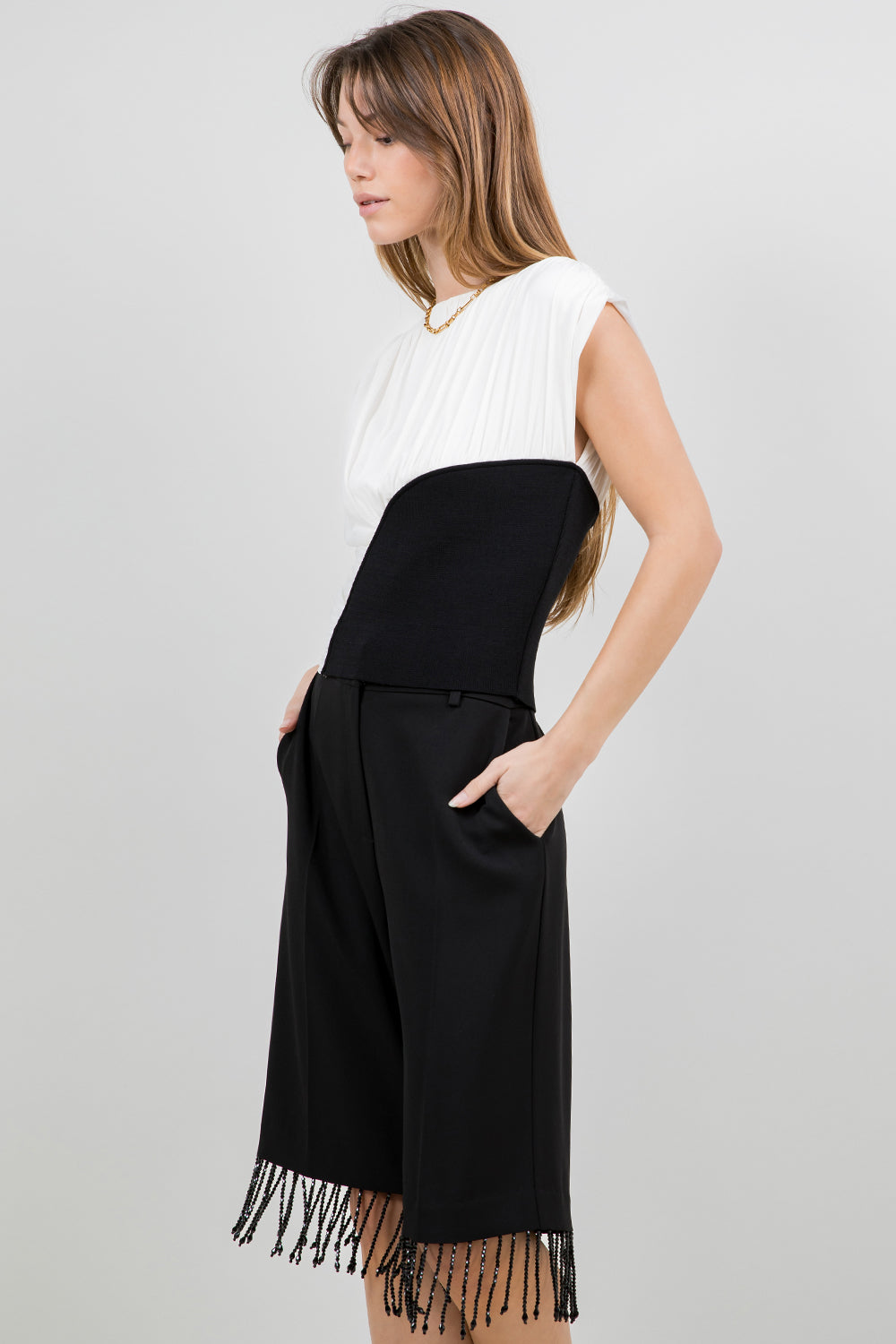 POWER MESH + KNITTED COMBO TOP W SHOULDER PADS - WHITE/BLACK