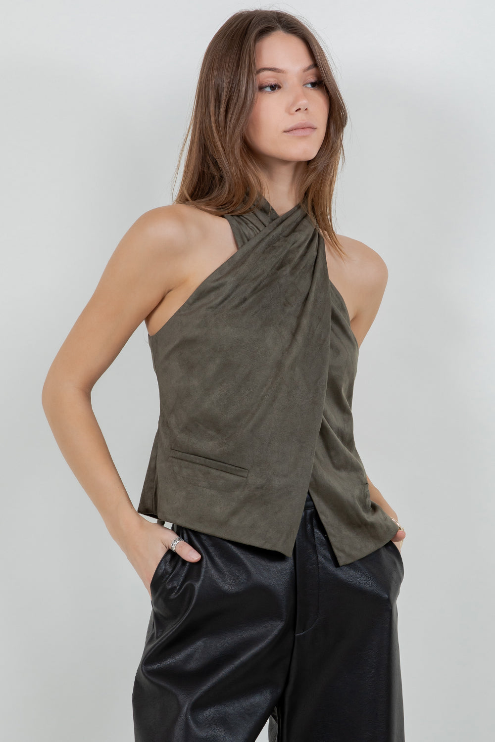SLEEVELESS HALTER OVERLAP SUEDE TOP
