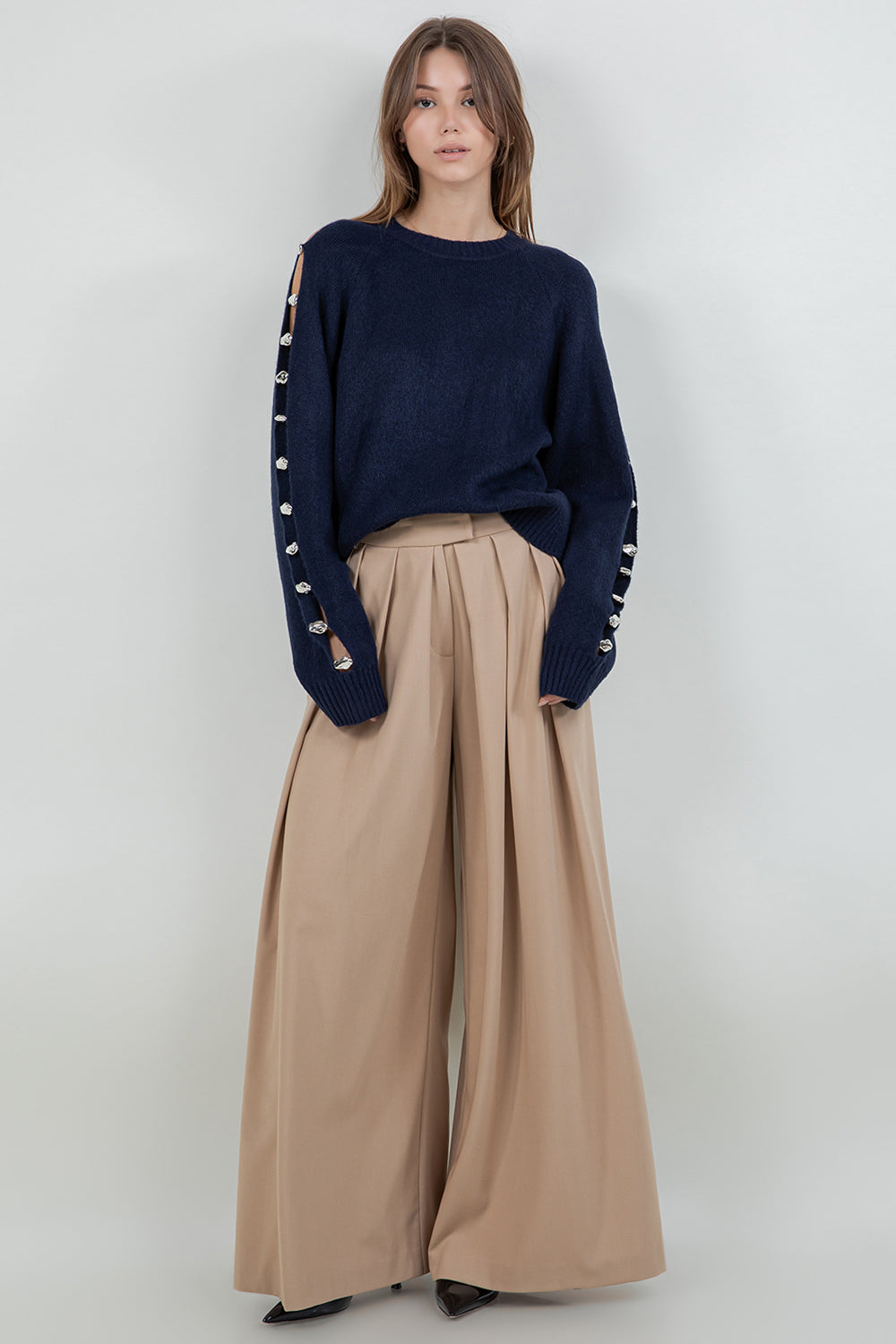 METALLIC ACCENT DETAILED KNITTED PULLOVER SWEATER