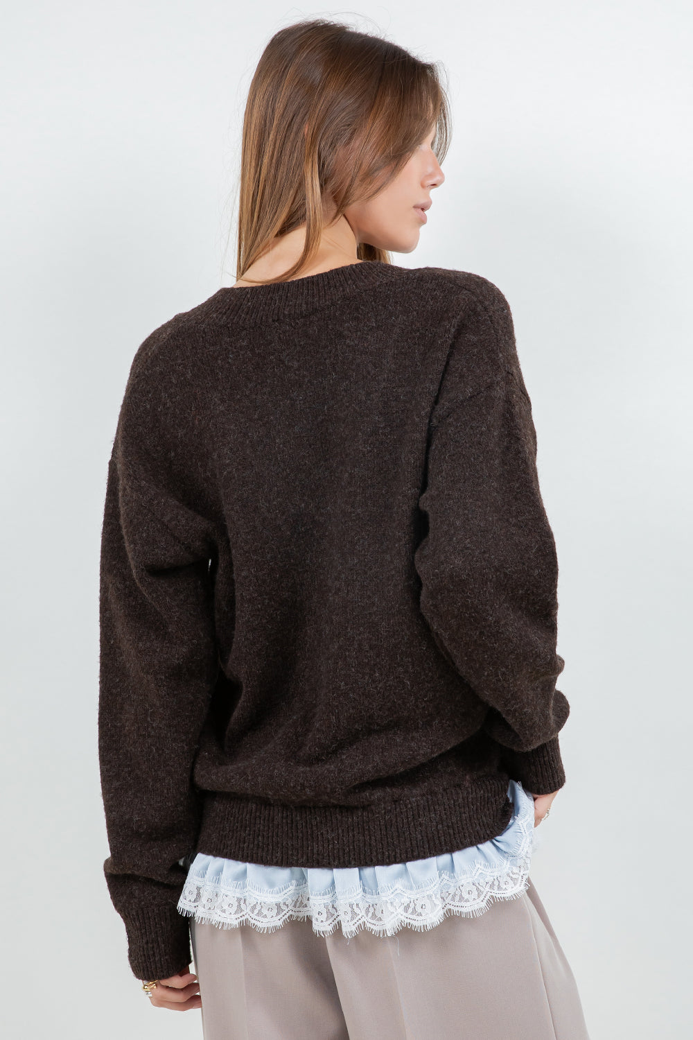 V-NECK KNITDOWN SWEATER WITH BOTTOM CONTRAST LACE RUFFLE - BROWN/SKY BLUE - Whiteroom+Cactus