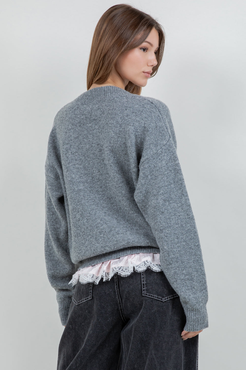 V-NECK KNITDOWN SWEATER WITH BOTTOM CONTRAST LACE RUFFLE - GREY/PINK - Whiteroom+Cactus