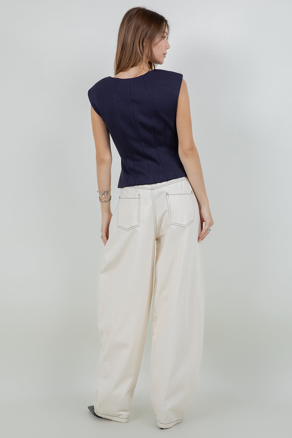 STRETCH PONTE KNIT FITTED BUTTON DOWN VEST - NAVY