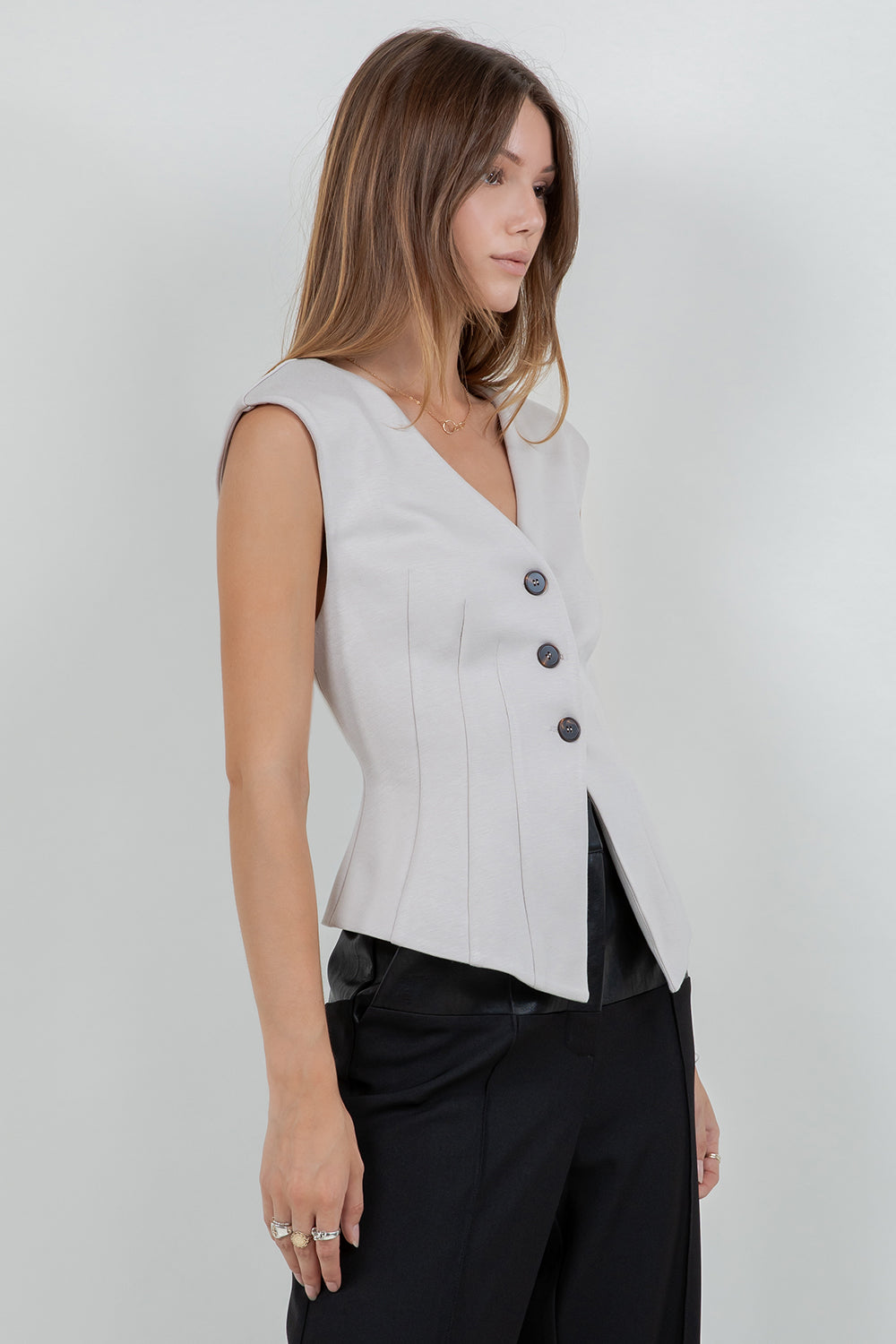 STRETCH PONTE KNIT FITTED BUTTON DOWN VEST - STONE