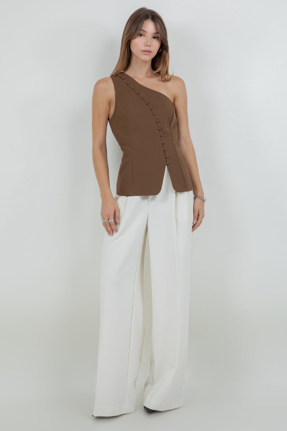 STRUCTURED WOVEN ASYMMETRICAL SLEEVELESS TOP WITH BUTTON ACCENT