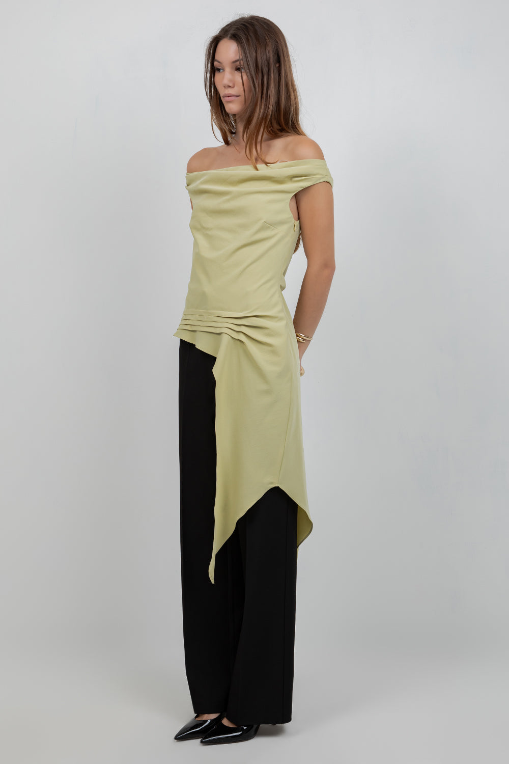 SOFT WOVEN ASYMMETRICAL SLEEVELESS TOP W PLEAT DETAILS - LEMONGRASS - Whiteroom+Cactus