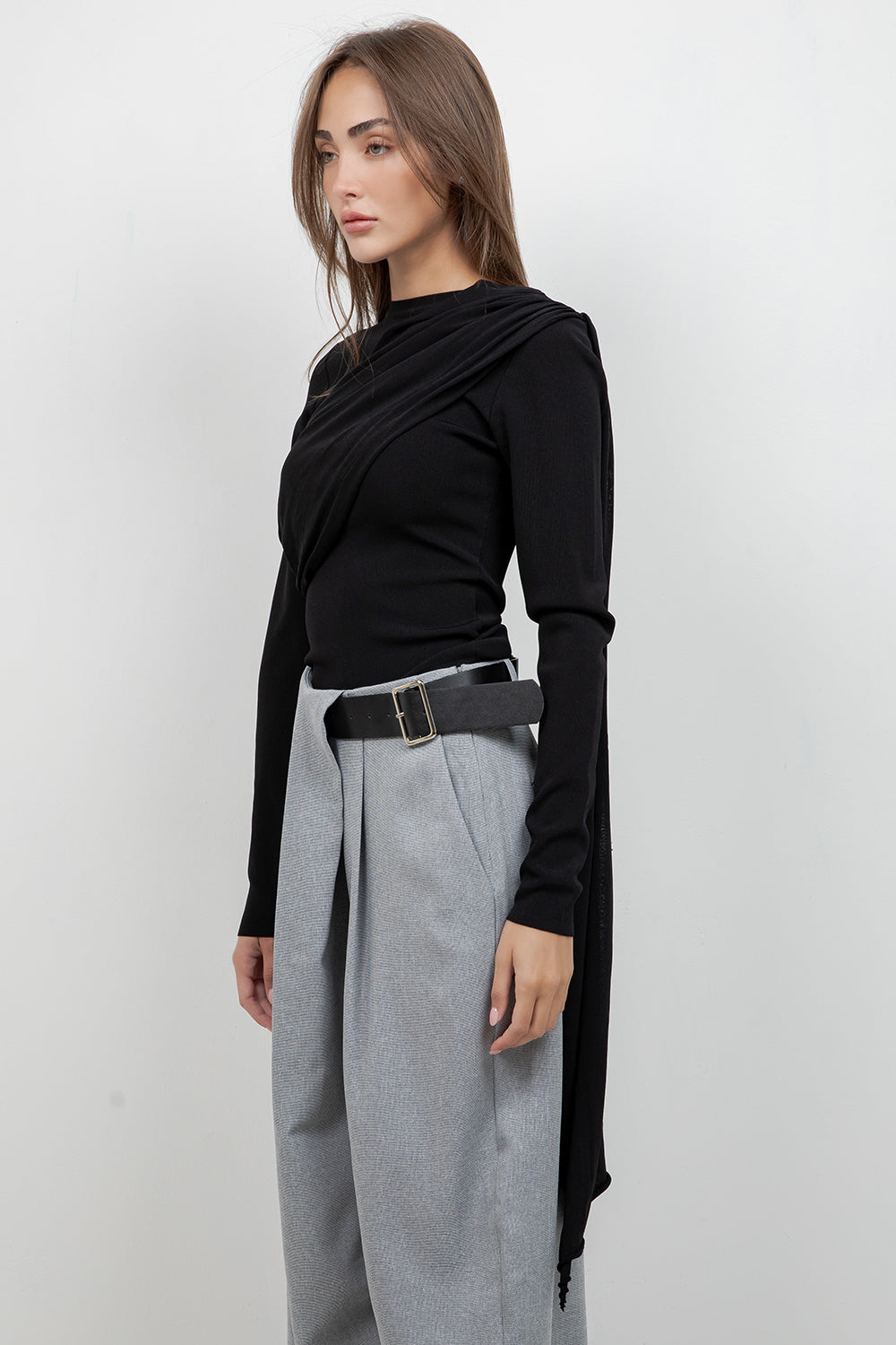 KNITTED LONG SLEEVE TOP WITH ASYMMETRICAL SCARF