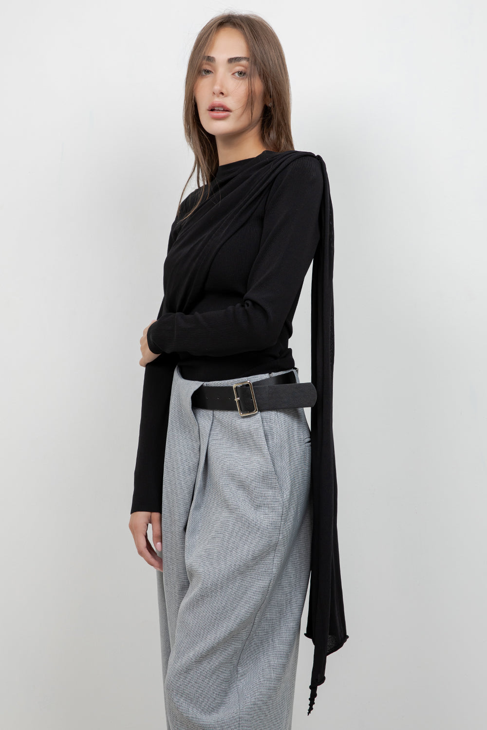 KNITTED LONG SLEEVE TOP WITH ASYMMETRICAL SCARF