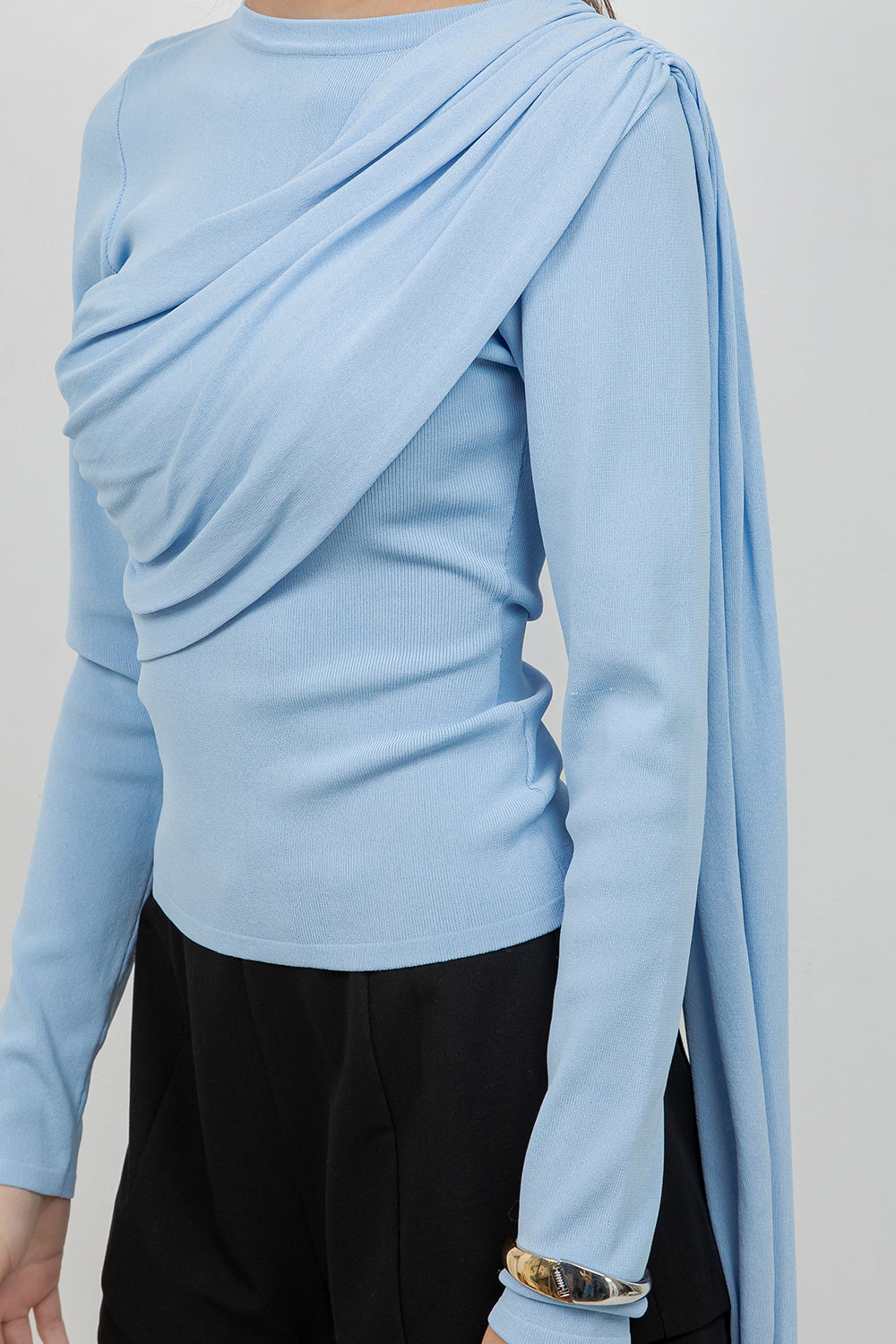 KNITTED LONG SLEEVE TOP WITH ASYMMETRICAL SCARF