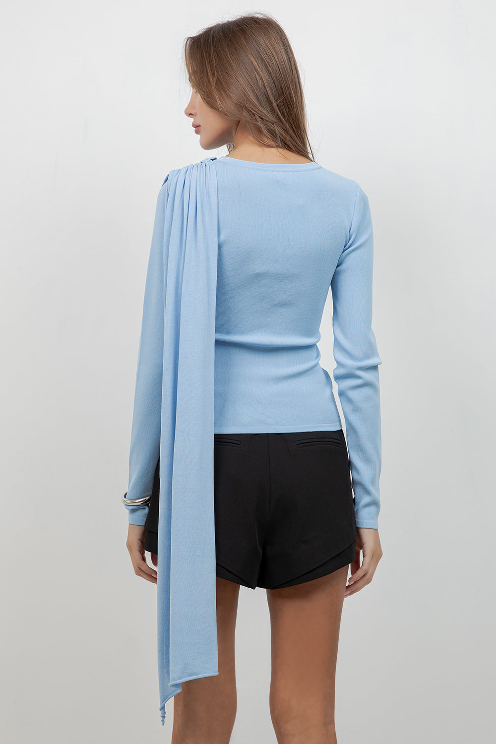 KNITTED LONG SLEEVE TOP WITH ASYMMETRICAL SCARF