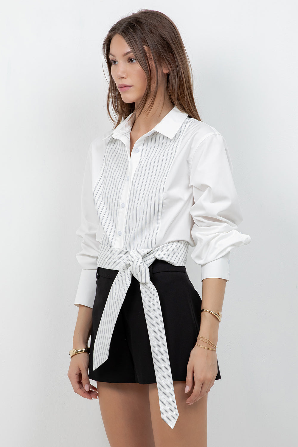 BUTTON DOWN POPLIN SHIRT WITH CONTRAST STRIPE