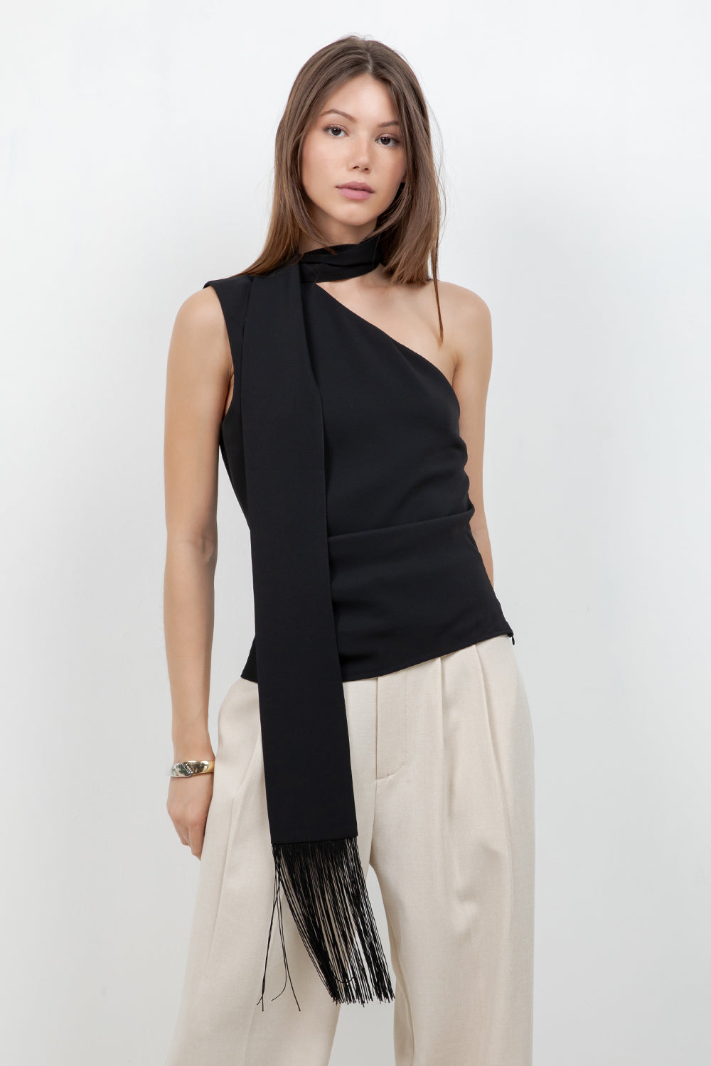 ONE SHOULDER BLOUSE WITH TASSEL FINISH SCARF - Whiteroom+Cactus