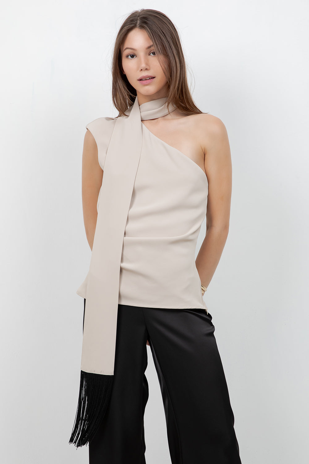 ONE SHOULDER BLOUSE WITH TASSEL FINISH SCARF - Whiteroom+Cactus