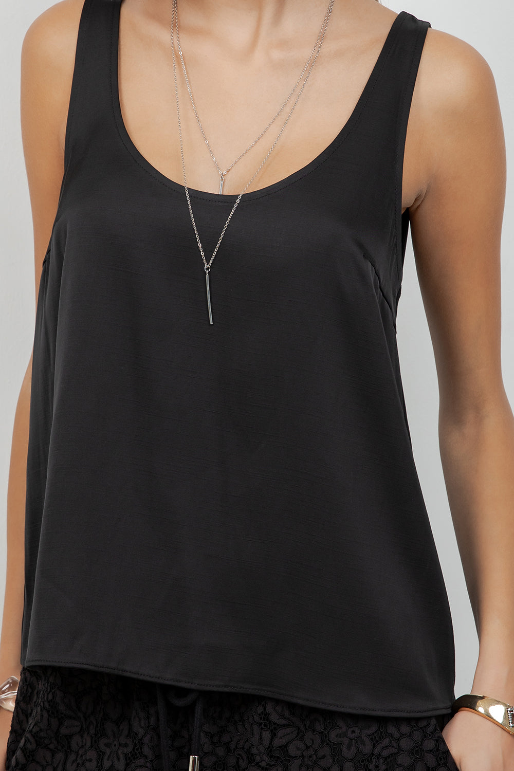 SLEEVLESS SATIN TANK TOP