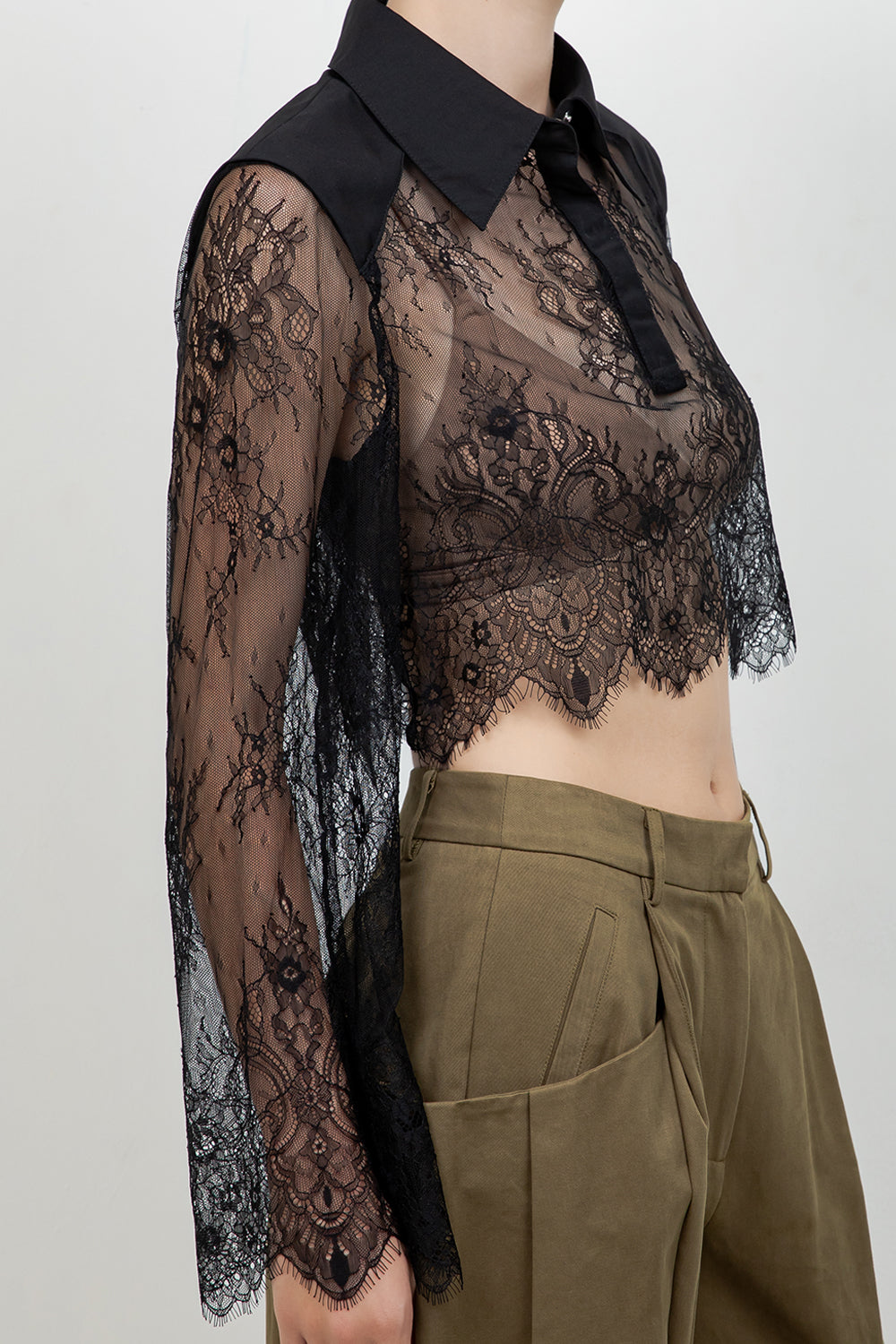 LACE BODICE CROPPED COLLAR SHIRT