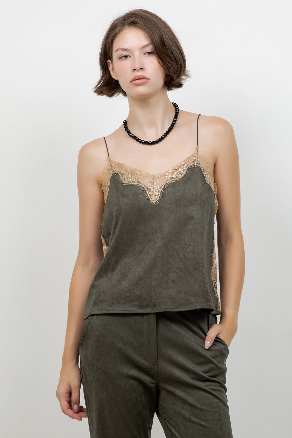 LACE EDGE ACCENT SUEDE SLEEVELESS TOP