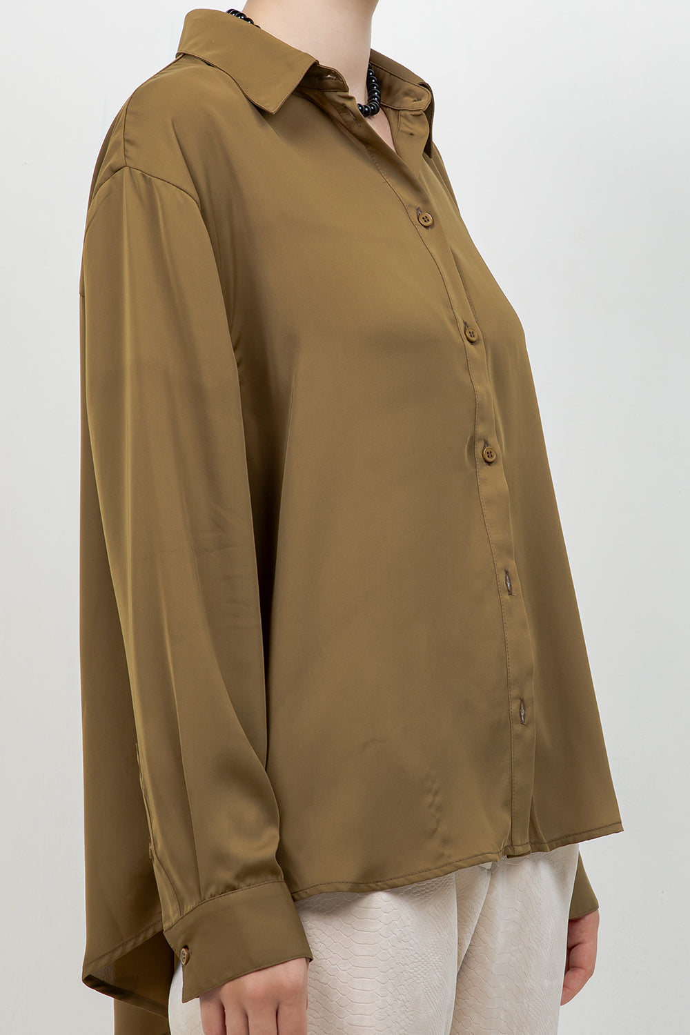 SOFT BUTTON DOWN WOVEN BLOUSE