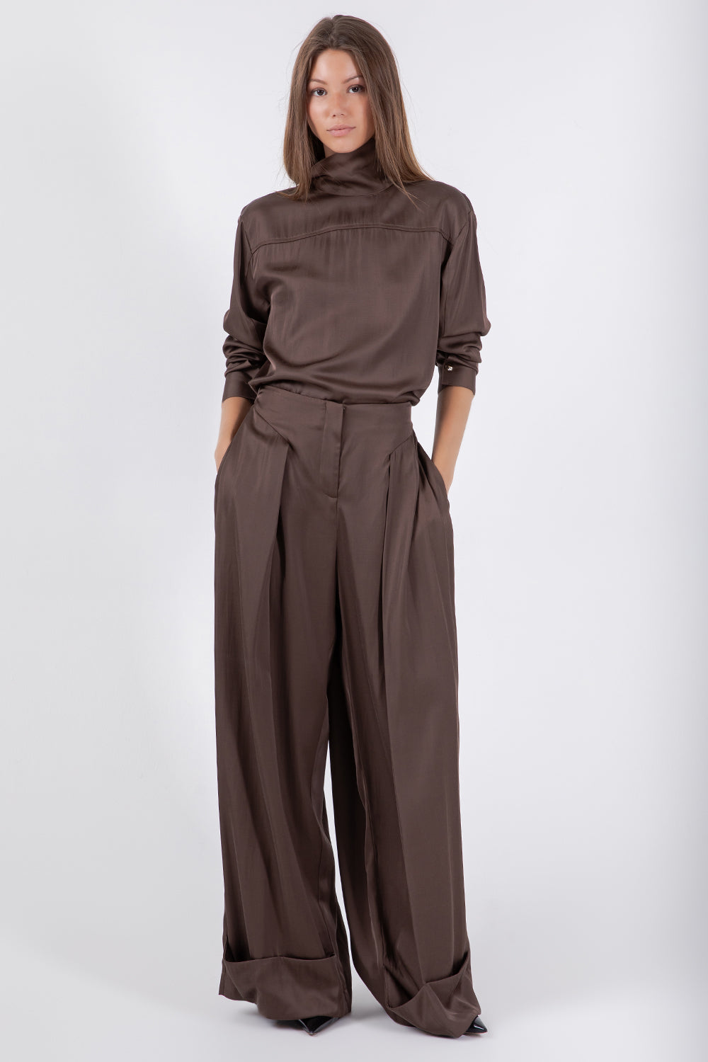 SOFT WOVEN MULTI PLEAT ACCENT TROUSERS