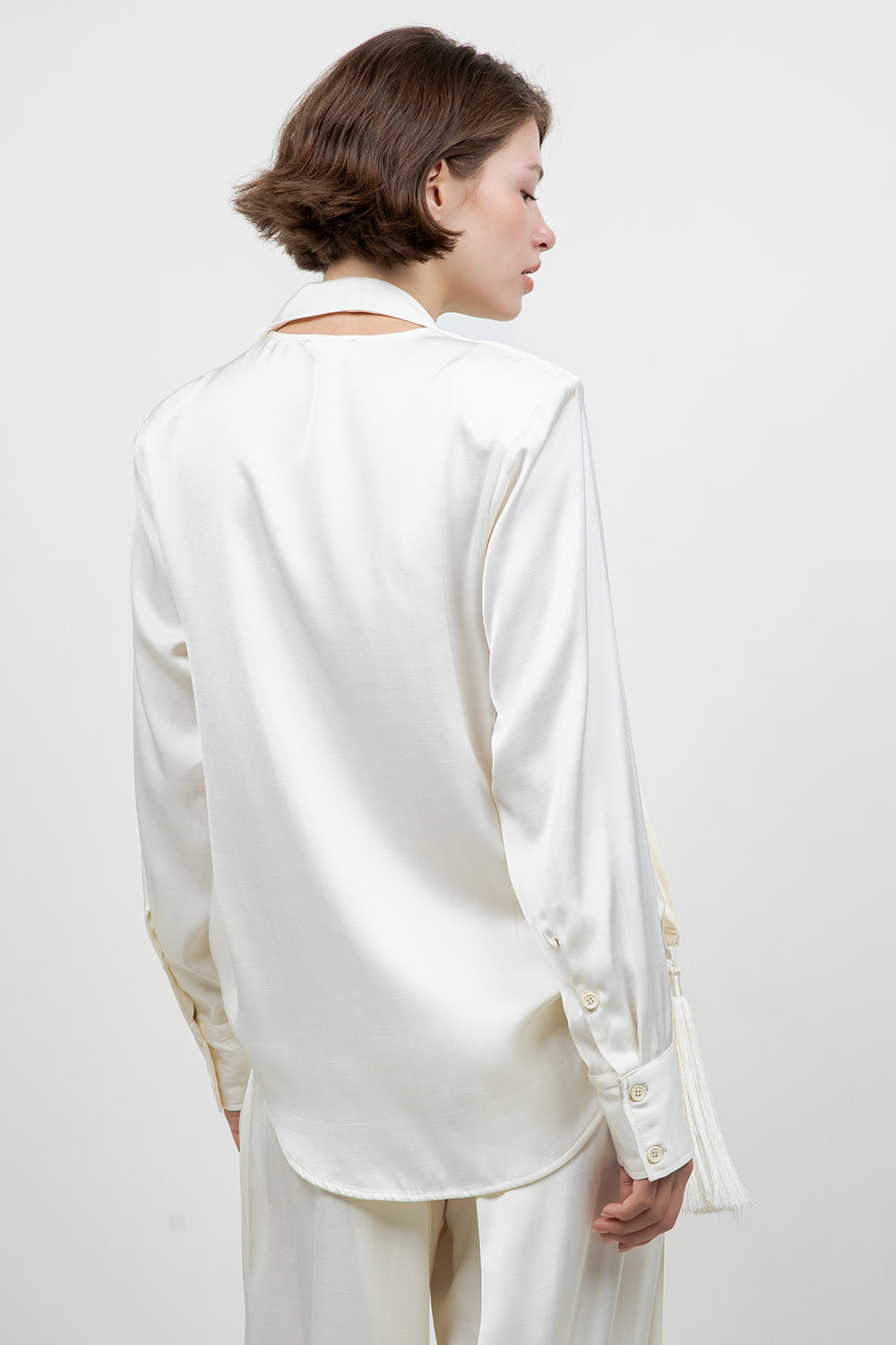 SOFT WOVEN BLOUSE W ATTACHED TASSEL TRIM SCARF