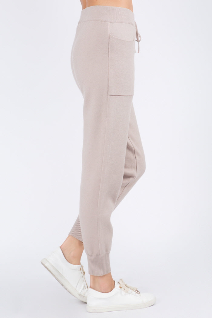 Soft Knitted Pocket Detail Joggers